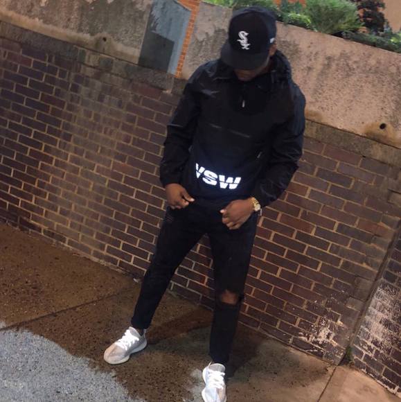 Meet your Posher, Zay - Picture 1 of 1